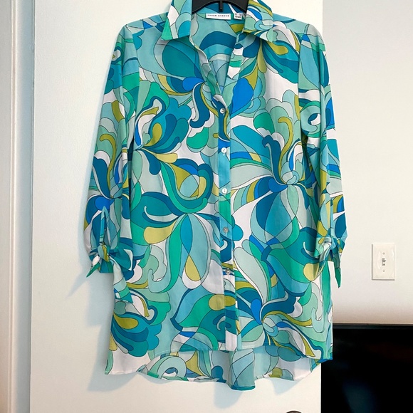 Susan Graver Regular Printed Button Front Top.Size XS - Picture 6 of 8